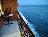 №9 с балконом и видом на море изображение №3